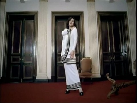 Nükhet Duru - Beni Sil Beni Geç