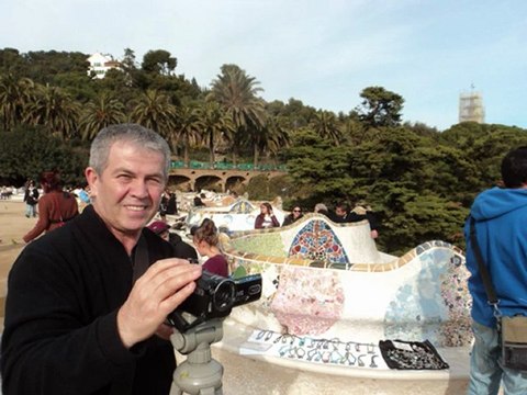 CUMHUR BARSELONA'da Sen Aslı'dan da Güzelsin Dedi