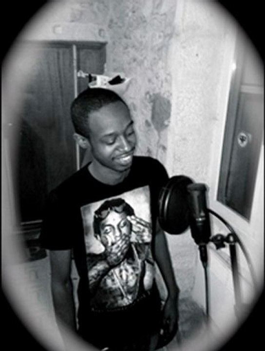 colonel reyel  feat kenza farah & soprano & rohff & sexion d'assaut & la fouine & zaho