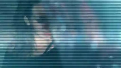 Człowiek z maszyną-TWO-THREE