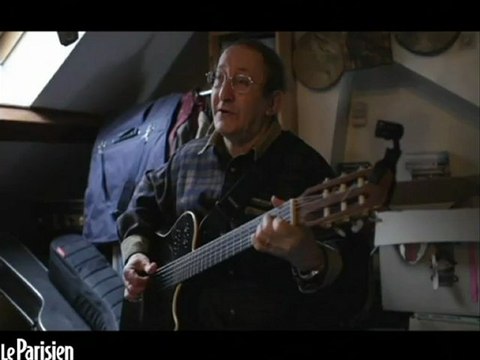 Idir dévoile son nouvel album en quelques notes.