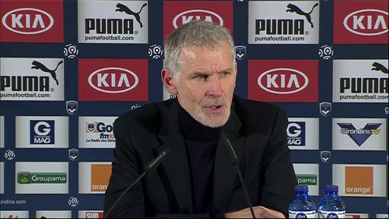 Conférence de presse Girondins de Bordeaux - Valenciennes FC : Francis GILLOT (FCGB) - Daniel  SANCHEZ (VAFC) - saison 2012/2013