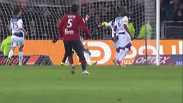 But Divock ORIGI (74ème) - LOSC Lille - ESTAC Troyes (1-1) - saison 2012/2013