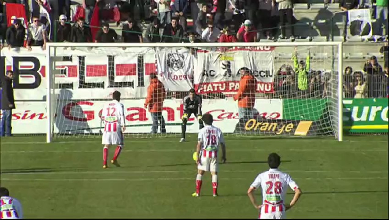 But Adrian MUTU (90ème +2 pen) - AC Ajaccio - Olympique Lyonnais (3-1) - saison 2012/2013