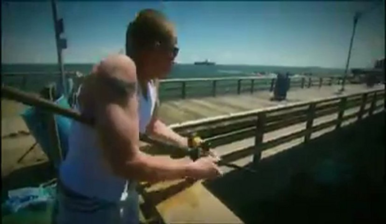 Les capitaines crochets - Les colosses mordent à l'hameçon