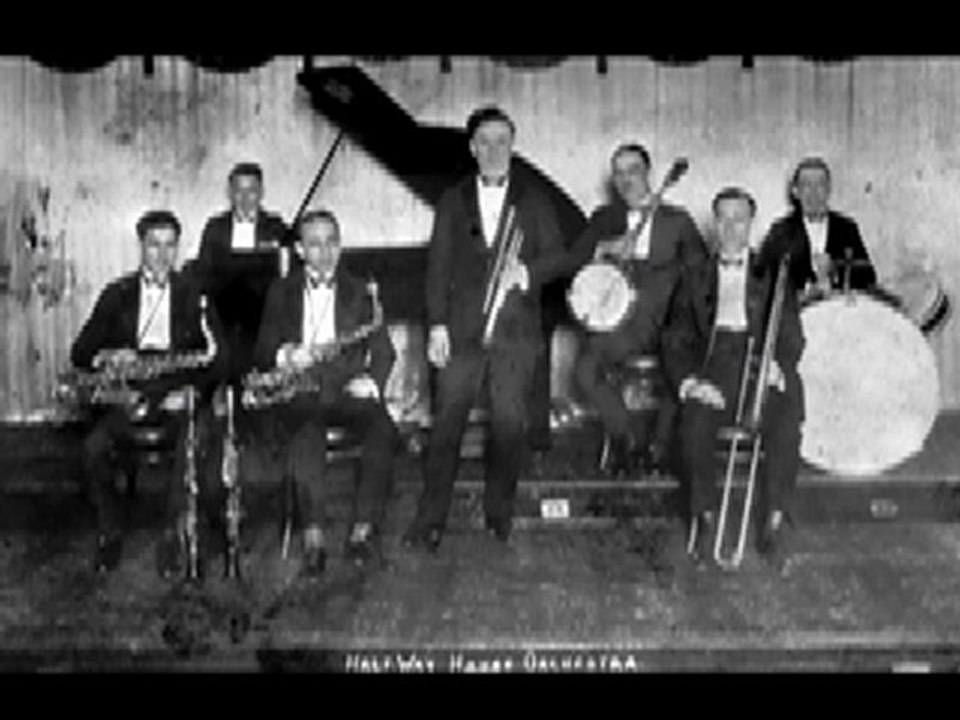 Albert Brunies & His Halfway House Orchestra-Tell Me Who
