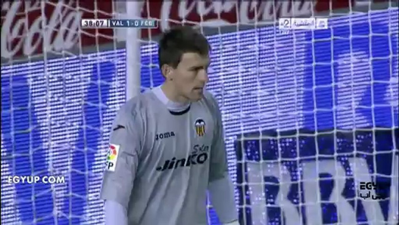 اهداف مباراة فالنسيا و برشلونة 3/2/2013 فى الدورى الاسبانى