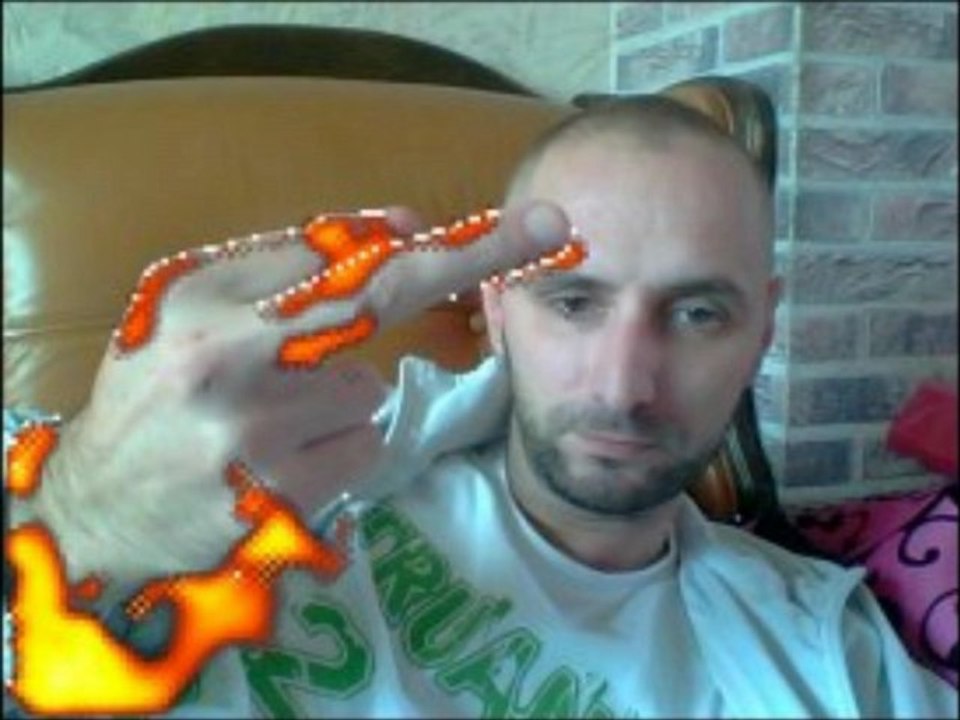 mix pennywise techno harcore du film " ca il est revenu "