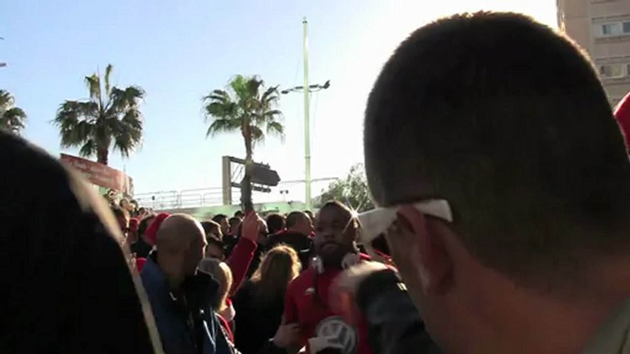 S. Tillous-Borde et M. Bastareaud après la victoire contre Sale