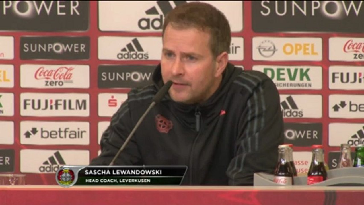 Sascha Lewandowski: 'Mit dem BVB auf Augenhöhe'