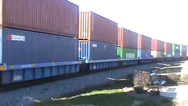 Norfolk Southern intermodal train southeast through Austell Ga. (2)