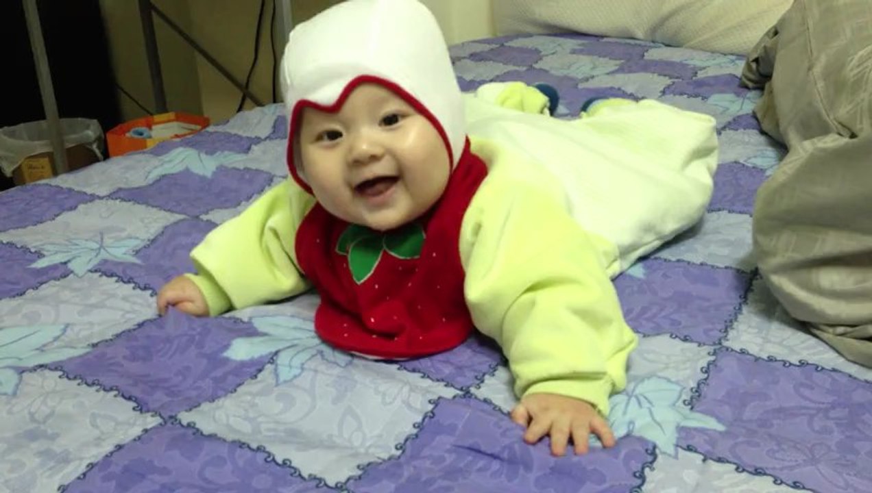 tummy-time play