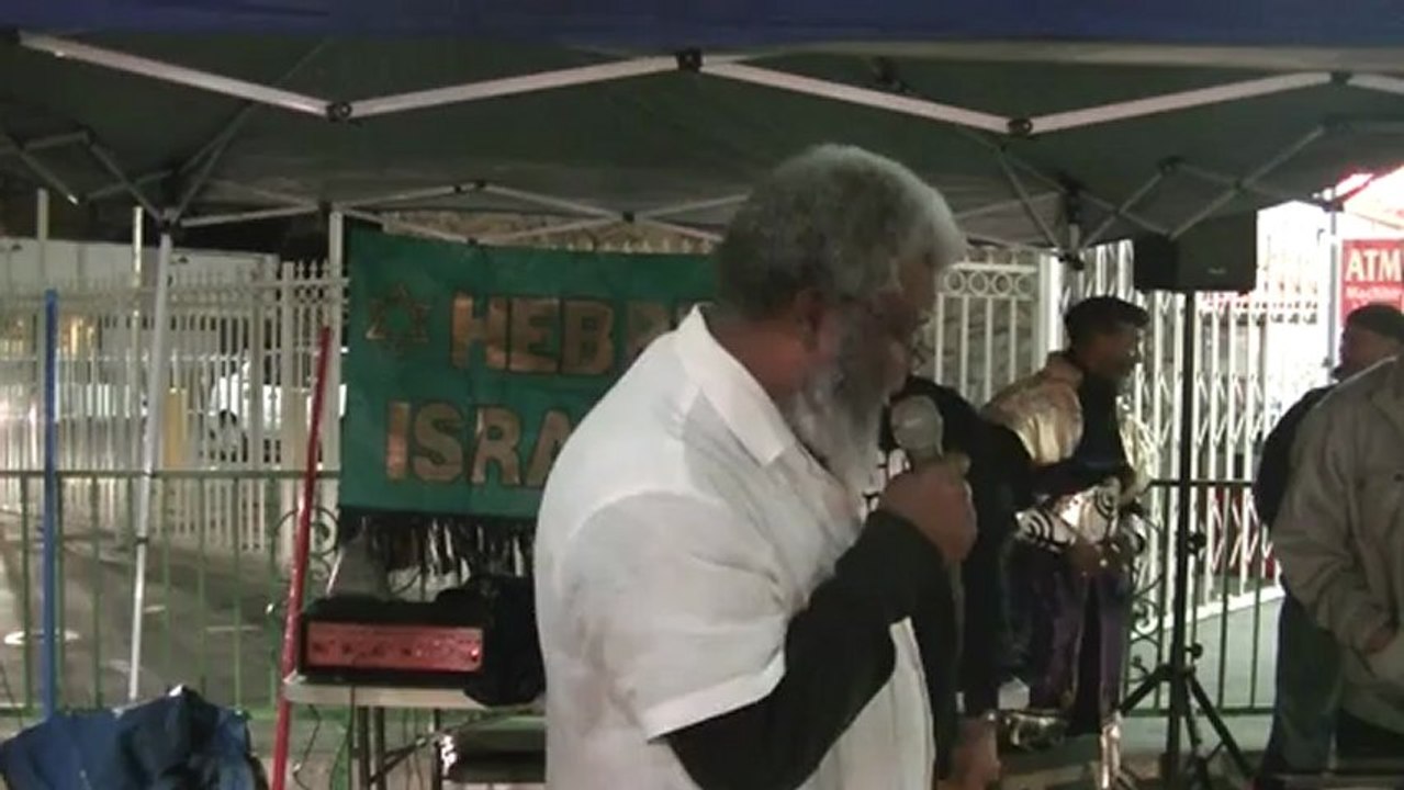 STREET TEACHING WITH CHAAZAQYATHAR IN SOUTH CENTRAL # 6