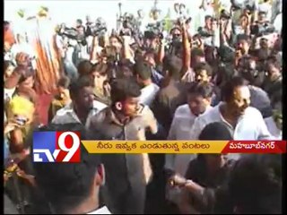 CM failed to keep his promises - Mahaboobnagar Farmers