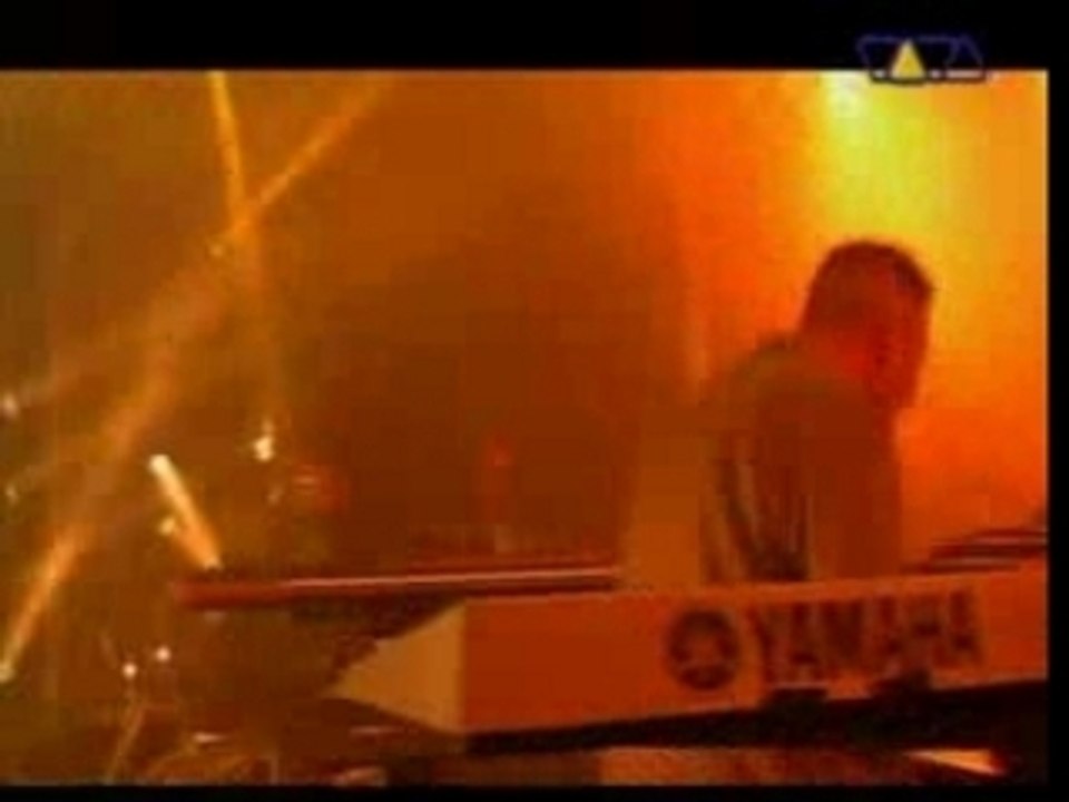 scooter-posse (i need you on the floor)