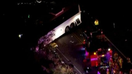 Eight dead in California bus crash