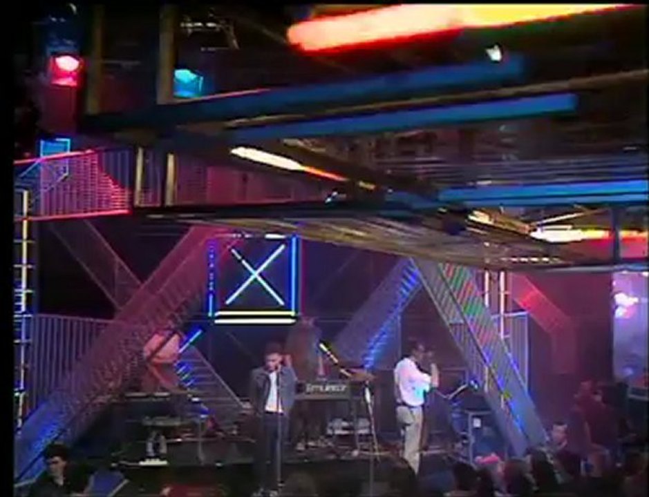 NEW ORDER - Blue Monday