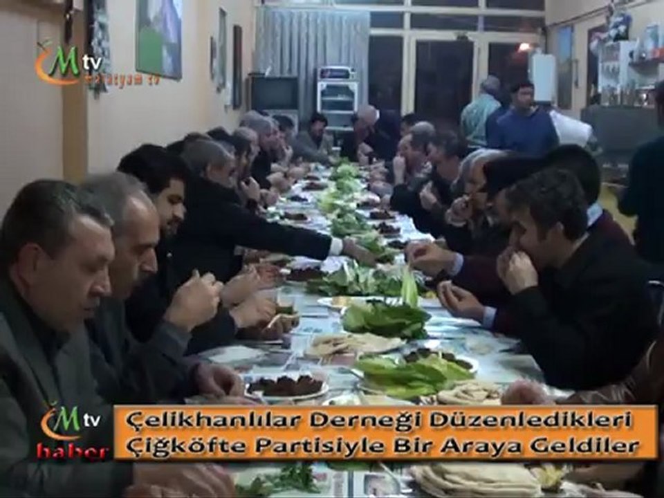 Çelikhanlılar Derneği Düzenledikleri Çiğköfte Partisiyle Bir Araya Geldiler