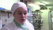 International students flock to French patisserie school