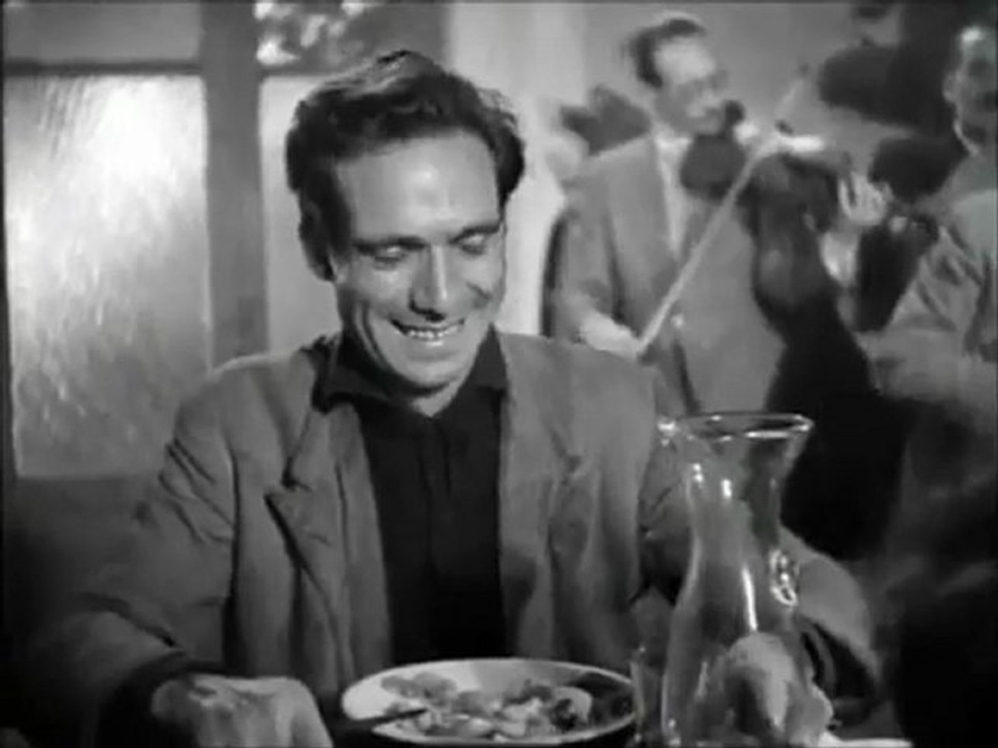 Bicycle Thieves (Ladri di biciclette) - Dining Scene - Dailymotion Video