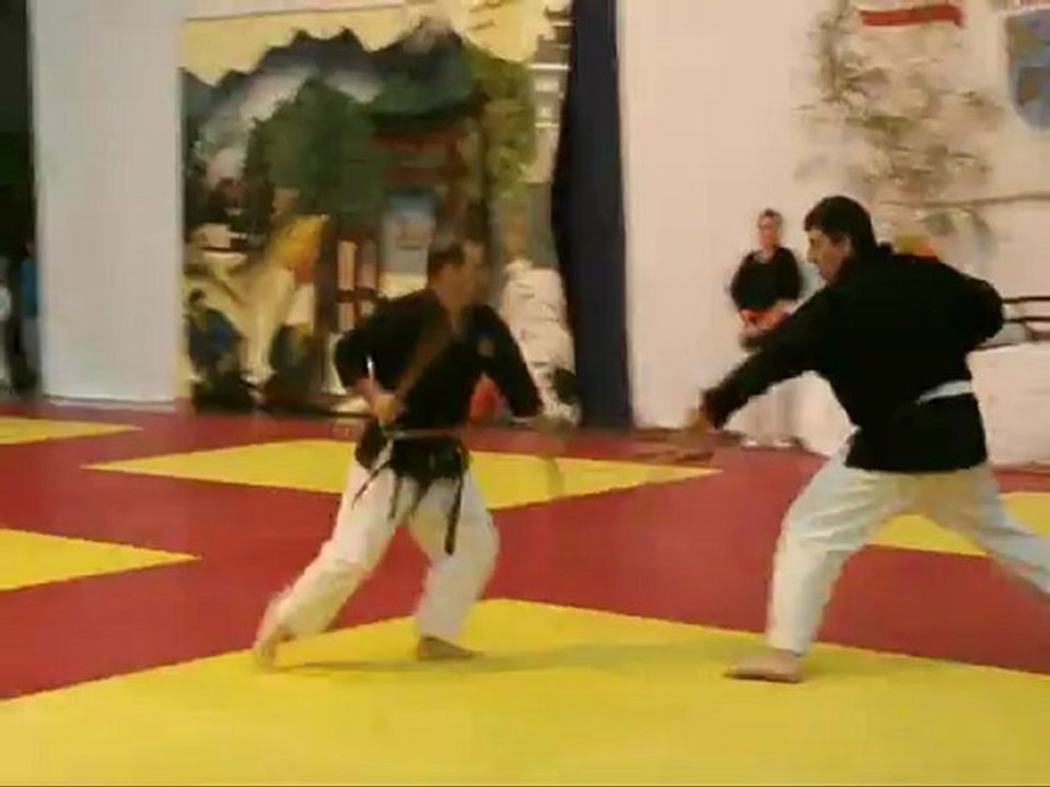 POL Karaté - Démo kobudo Gala des arts martiaux 2013