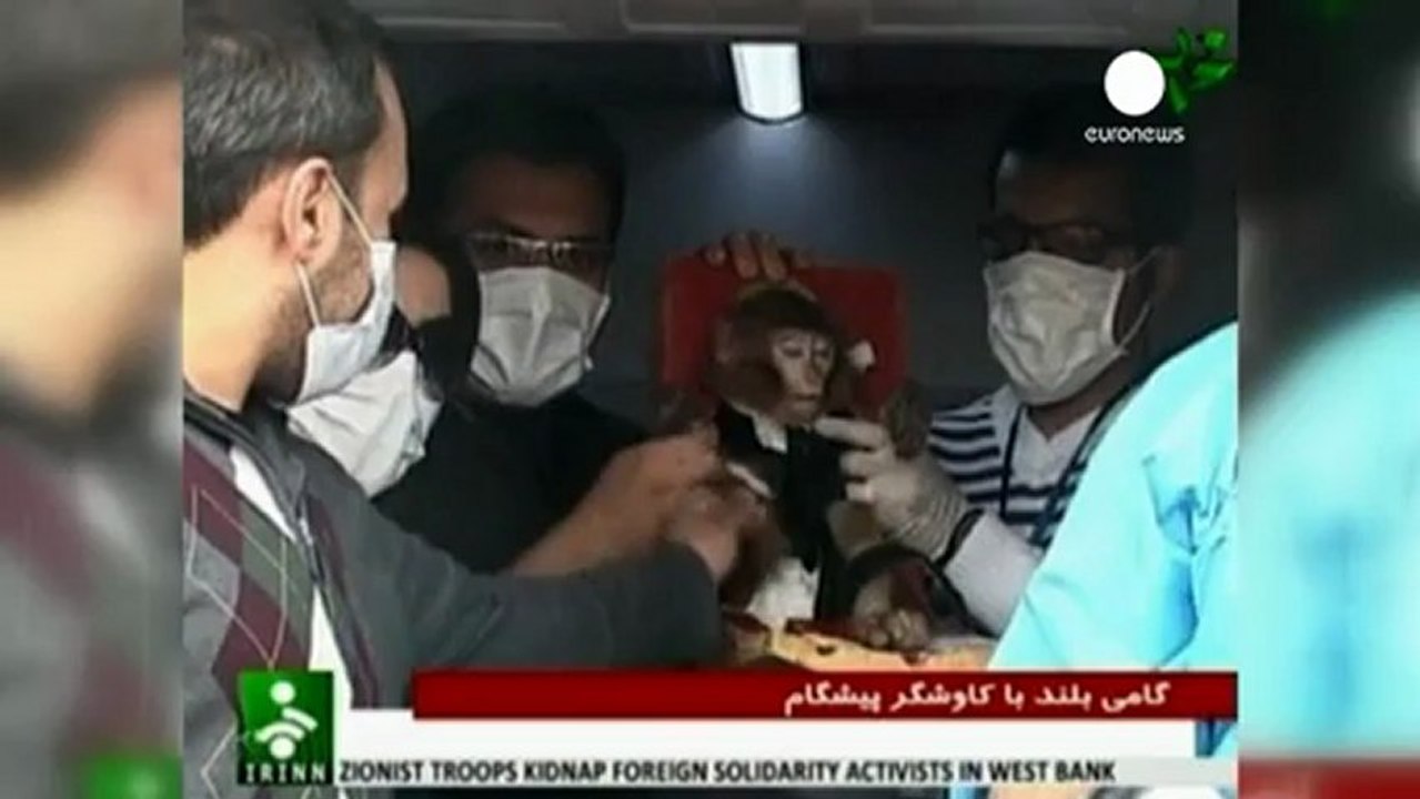 Ahmedinejad İran'ın ilk uzay adamı olmaya hazır