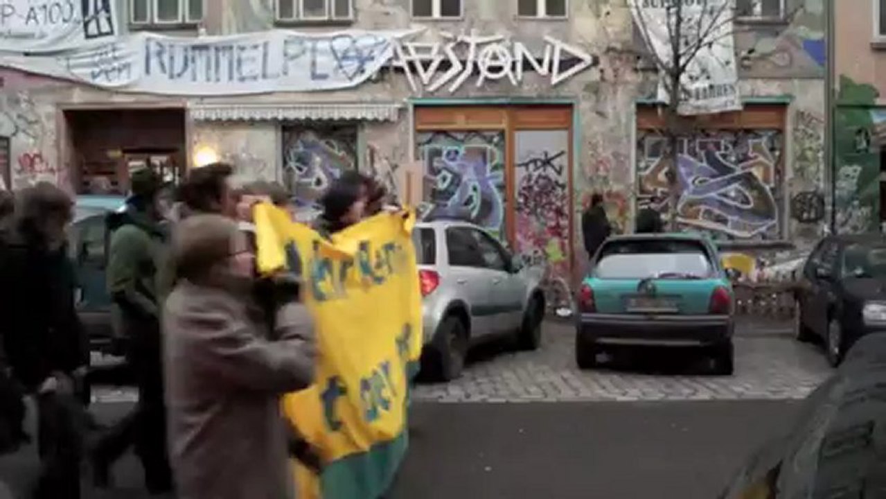 manifestation Berlin-Zombie Parade.m4v