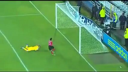 أغرب هدف ستشاهده في حياتك ...