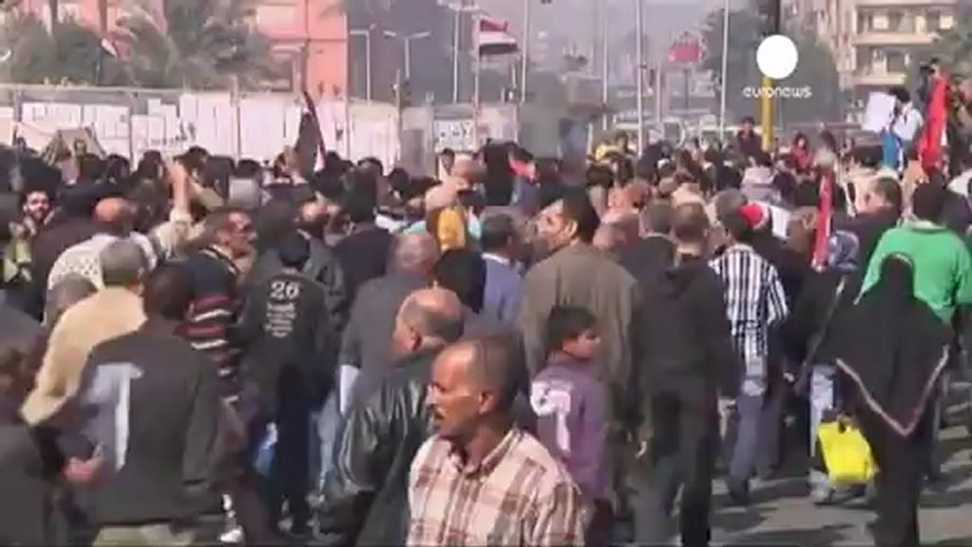 Égypte : funérailles de deux activistes brutalisés...