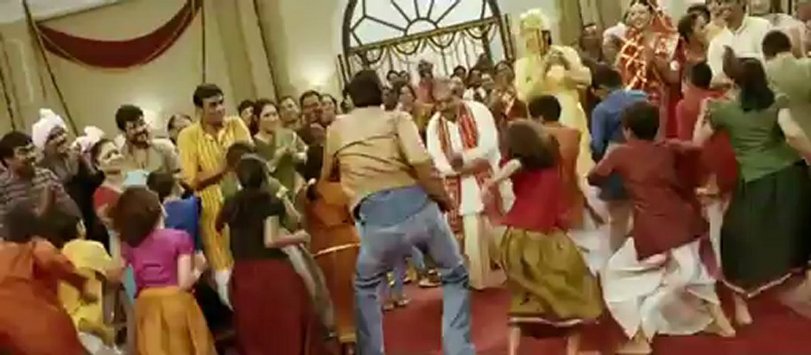 Himmatwala Official Trailer - Ajay Devgn