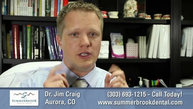 Dentist in Aurora CO Talks Dentures | (303) 693-1215