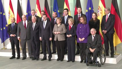 Rajoy nega acusações de corrupção