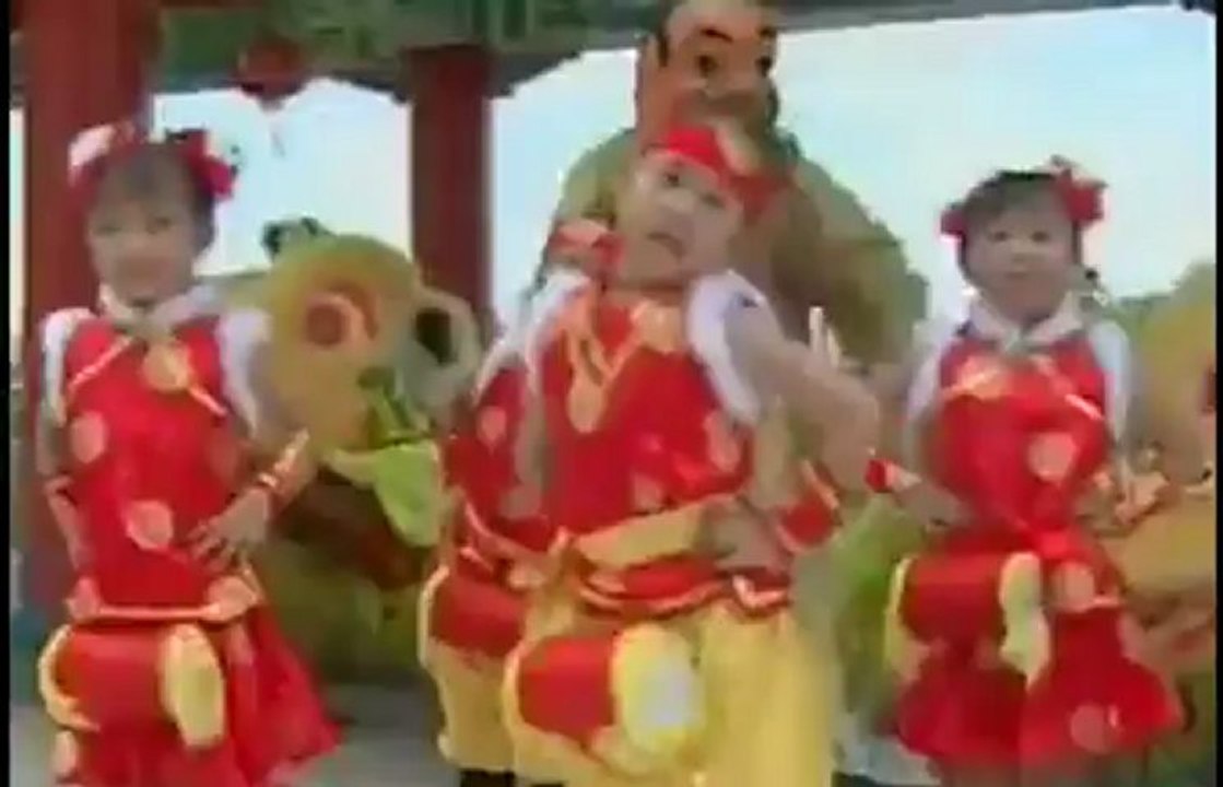 Chinese Lunar New Year Gangnam Style 2013
