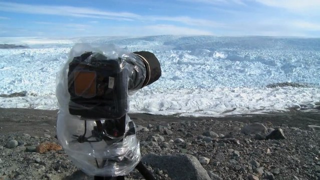 Le plus gros morceau d'iceberg qui se détache filmé