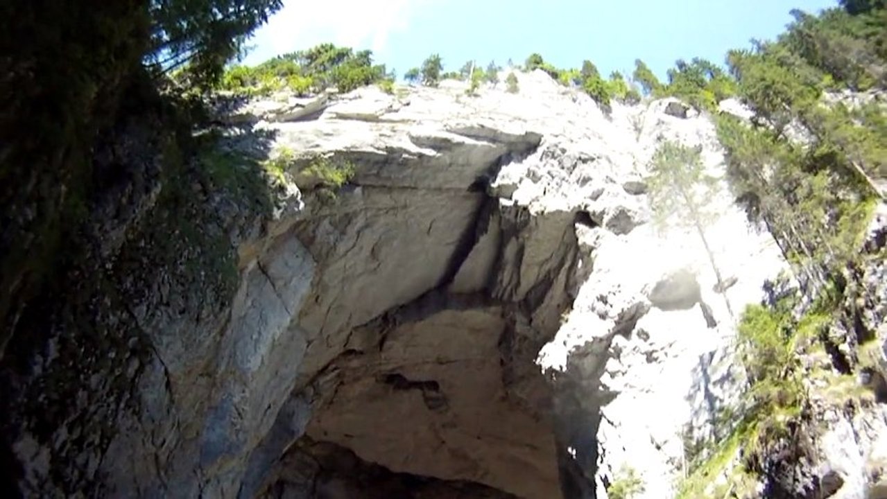 Aventuri pe bicicleta - Expeditie in Muntii Apuseni : Cetatile Ponorului