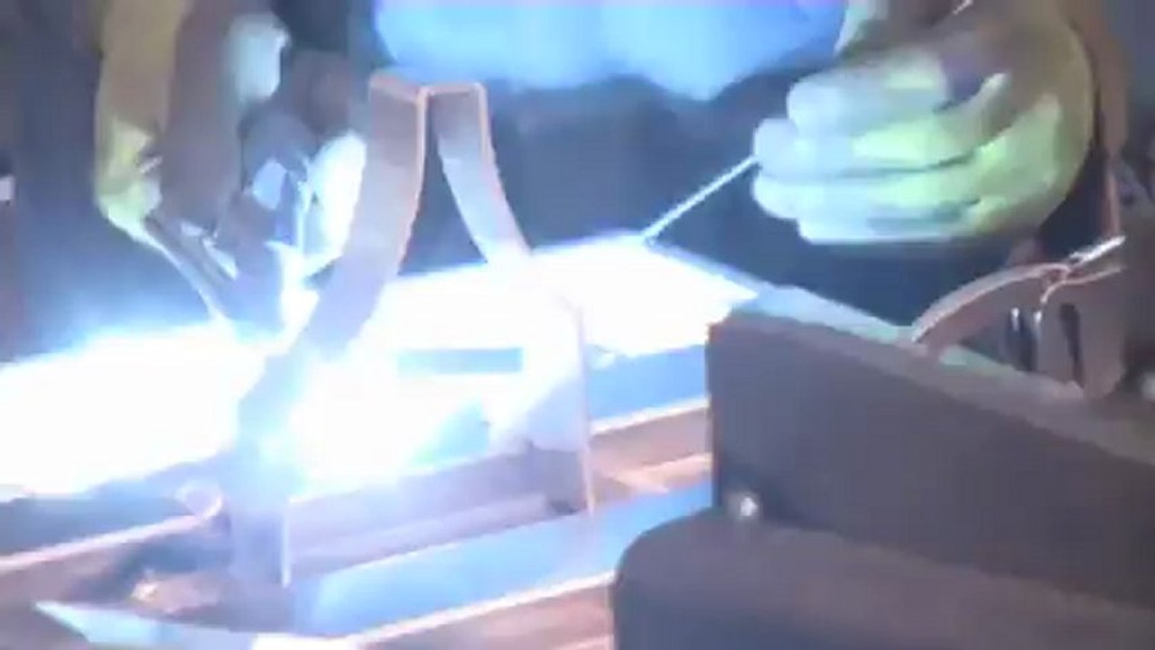 Défi-vidéo 2013 - "Les experts Valenciennes" Vidéo réalisée par les 2nde M.E.I (Maintenance des Equipements Industriels)  du Lycée DAMPIERRE à Valenciennes