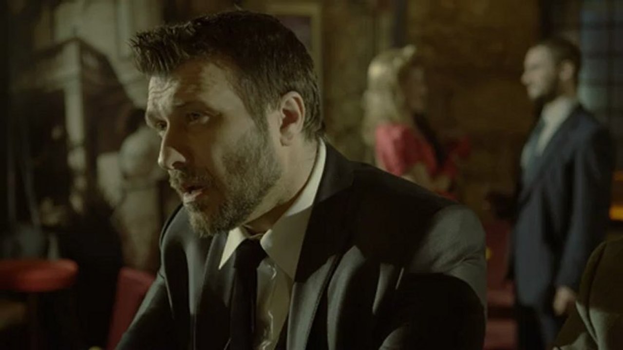 ΓΙΑΝΝΗΣ ΠΛΟΥΤΑΡΧΟΣ - ΔΕ ΜΕ ΠΑΙΡΝΕΙ | OFFICIAL Music Video Clip  HD