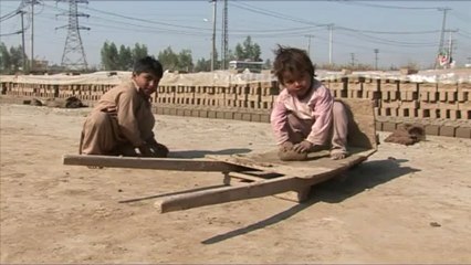 Bonded labour lahore 6-2-13