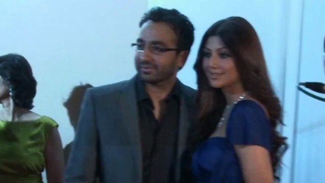 Shilpa Shetty, Priety Zinta At IPL 2013 Auction [HD]