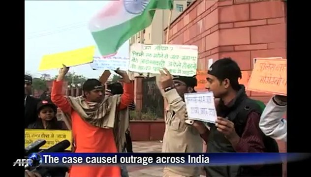 Male companion cross-examined at India rape trial