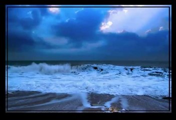 Kahraman Tazeoğlu   -  İyi Oldu Gelmediğin