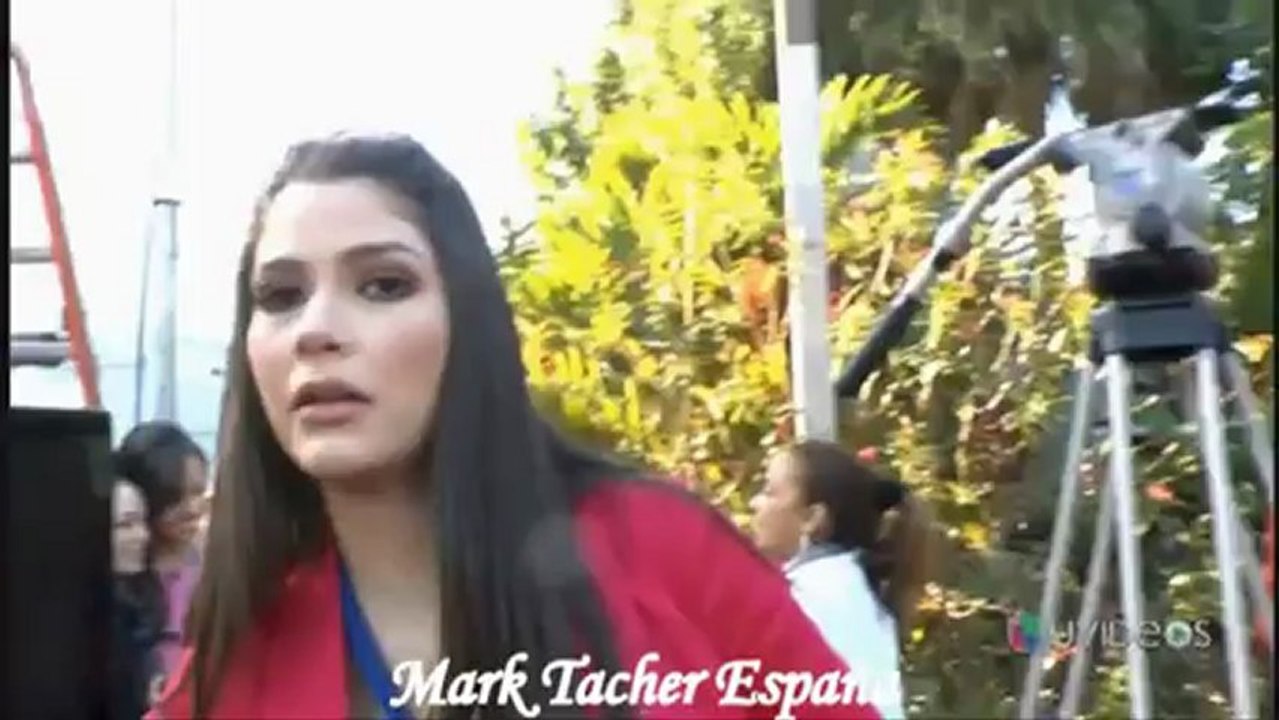 Mark Tacher detrás de cámaras " Despierta América "