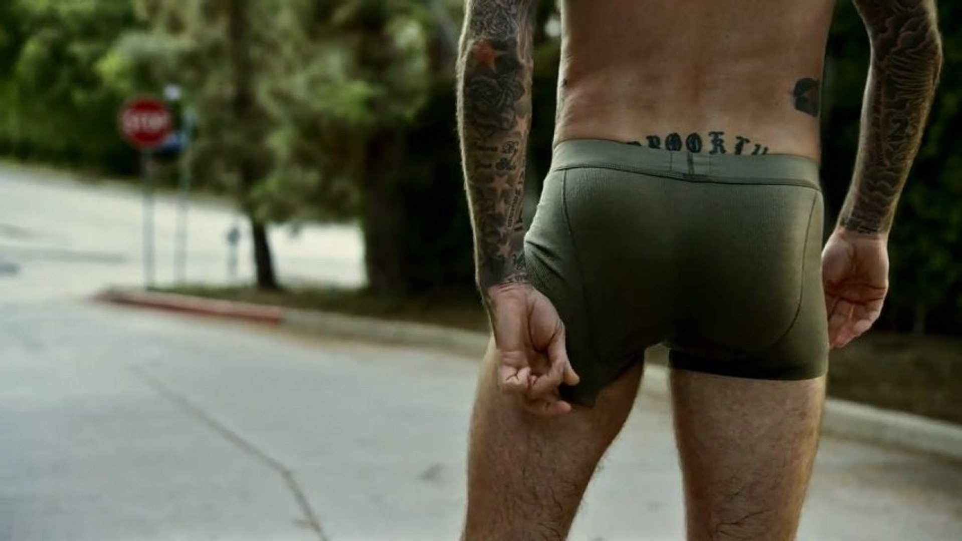 David Beckham for H&M Directed by Guy Ritchie - video Dailymotion