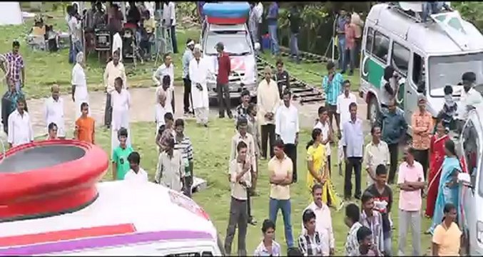 Cameraman GangaTho Rambabu Making HD