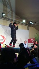 Jean Le Cam allume le feu