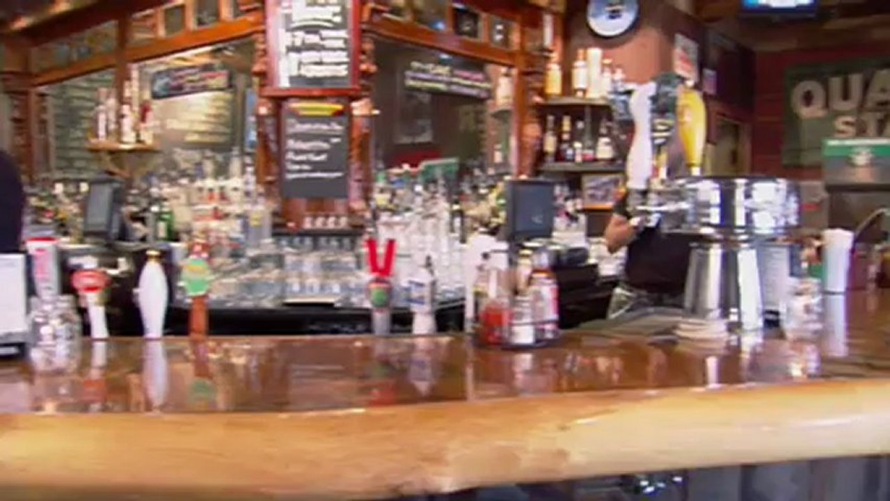 After Hours with Daniel S01E02 Dinosaur BBQ