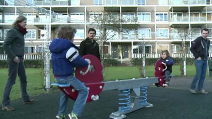 Dutch debates three or more gay parents per child