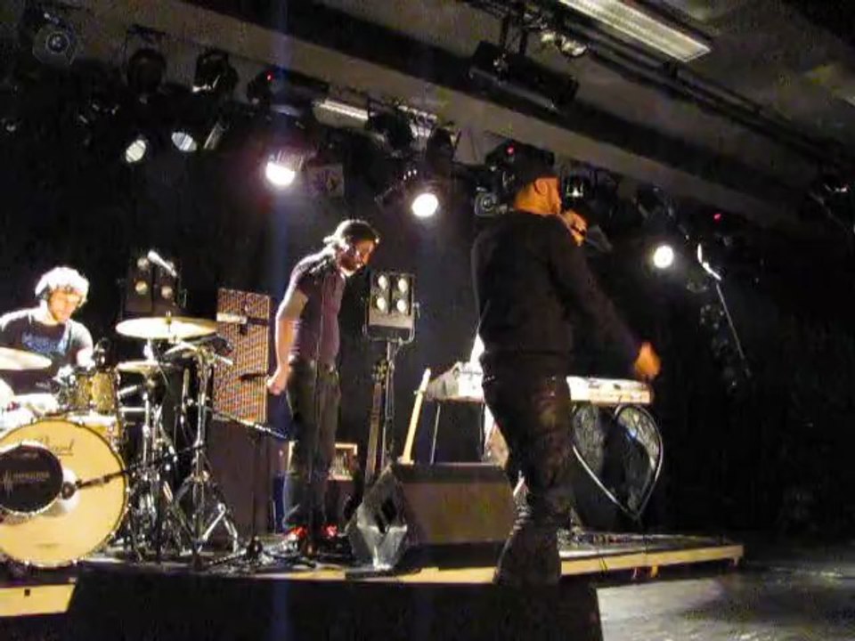 Beauvais : Disiz offre un concert aux enfants