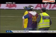 [www.sportepoch.com]Messi suddenly crazy fans kissing at a loss