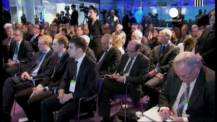 Il Parlamento europeo critica un budget deficitario